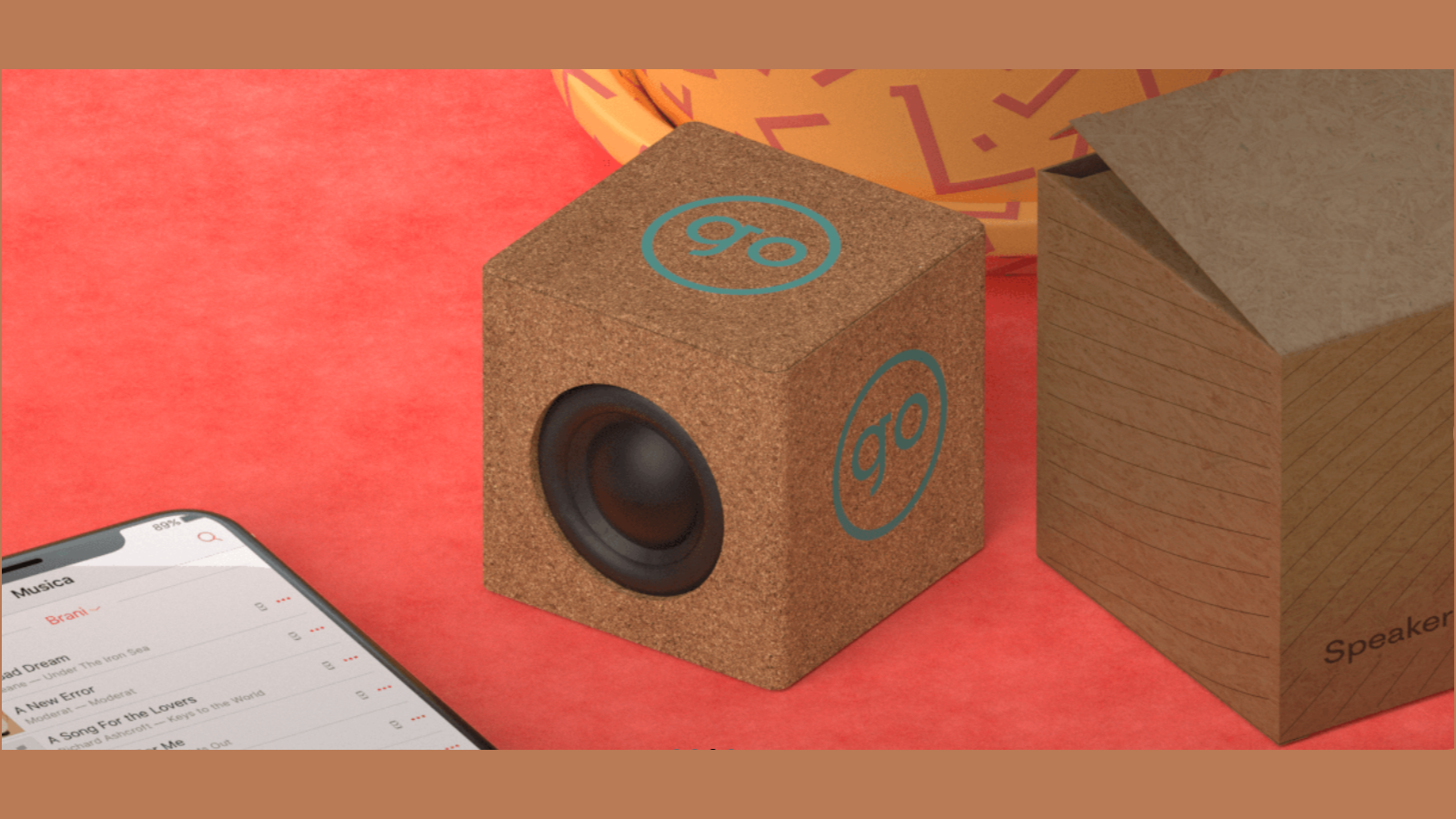 <p>Kubiko, speaker bluetooth in sughero da 3W, con batteria interna ricaricabile</p>
